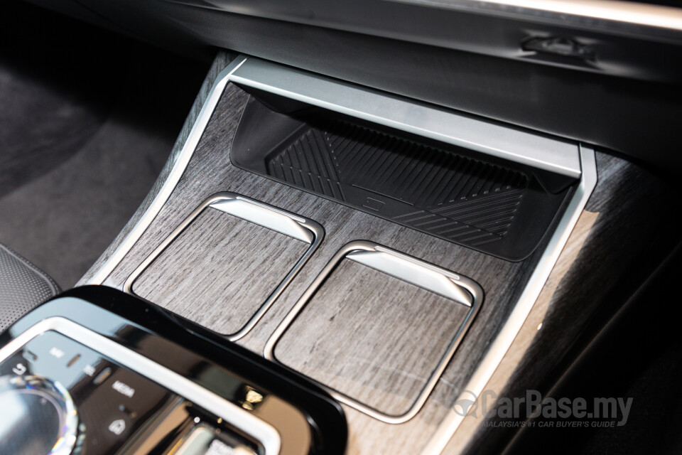 BMW 7 Series G70 (2023) Interior