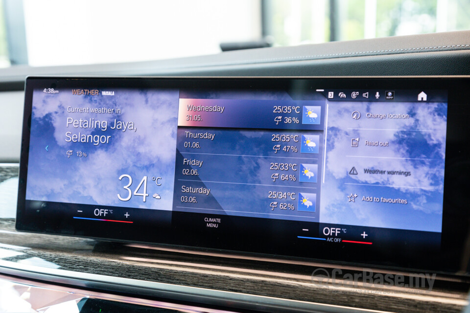 BMW 7 Series G70 (2023) Interior