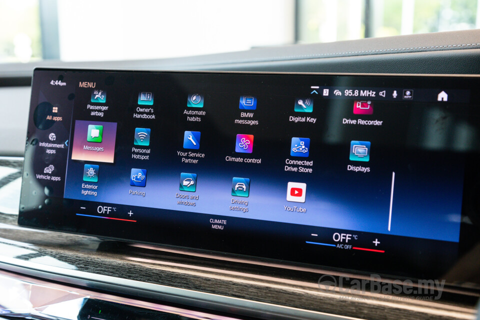 BMW 7 Series G70 (2023) Interior