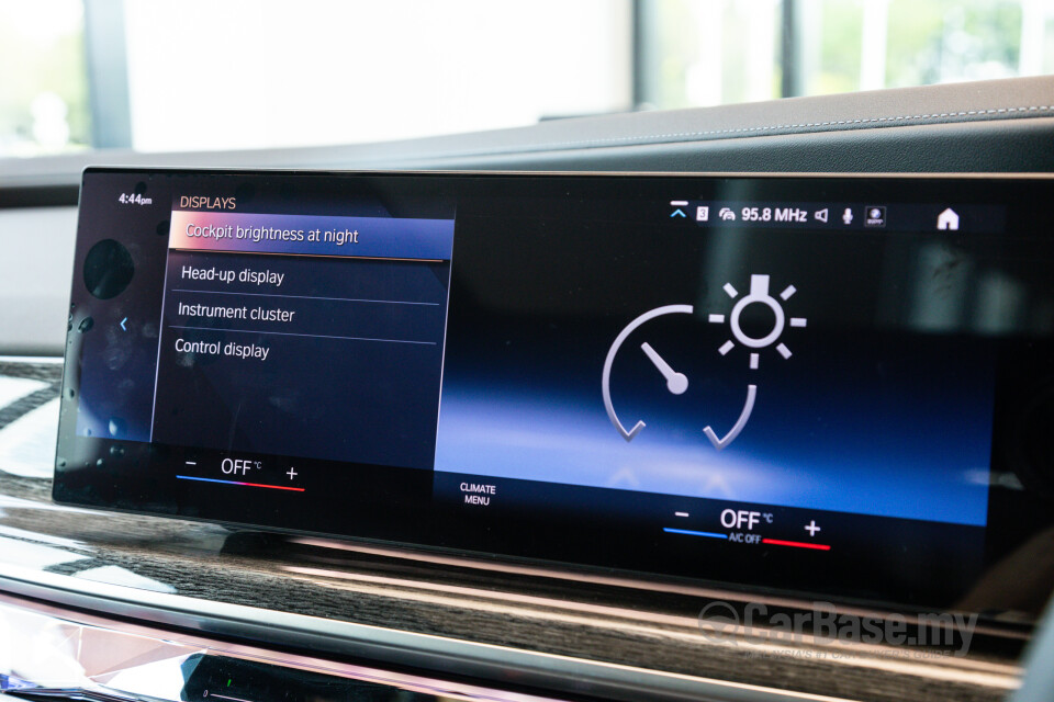 BMW 7 Series G70 (2023) Interior