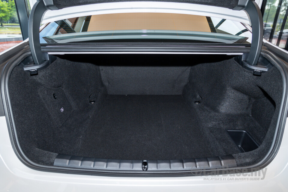 BMW 7 Series G70 (2023) Interior