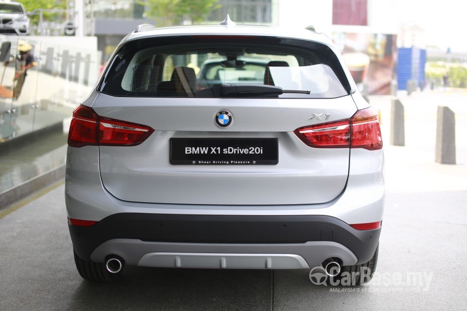 BMW X1 F48 (2015) Exterior