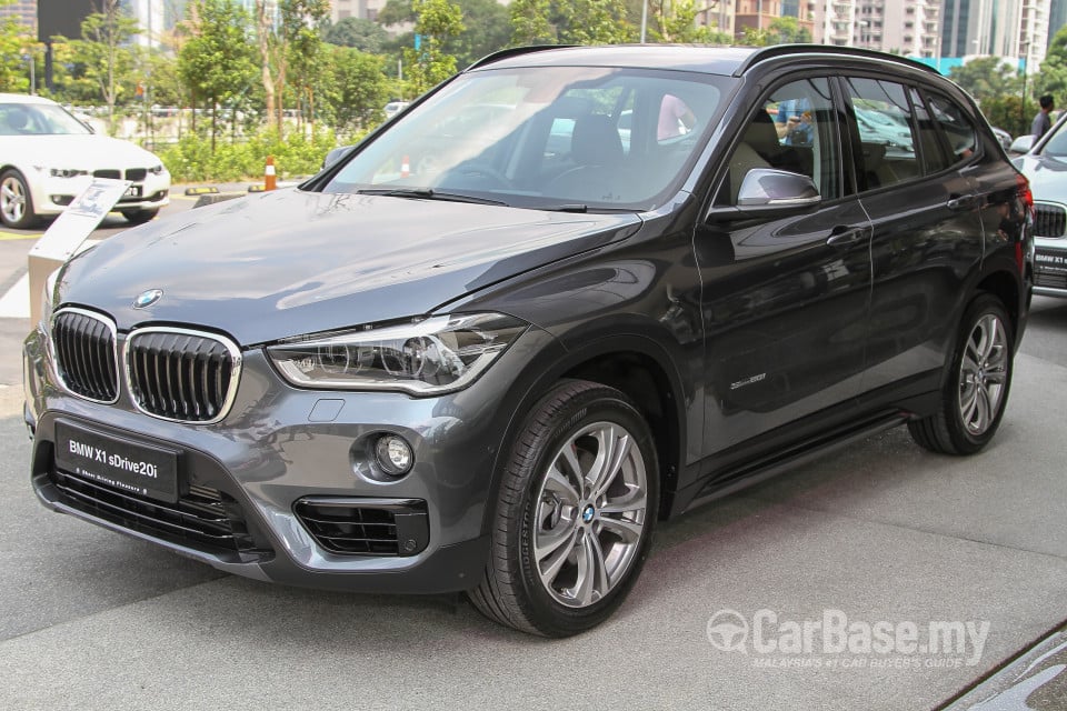 BMW X1 F48 (2015) Exterior