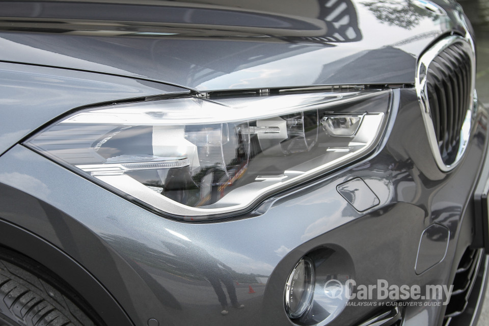BMW X1 F48 (2015) Exterior