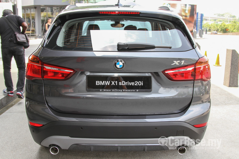 BMW X1 F48 (2015) Exterior