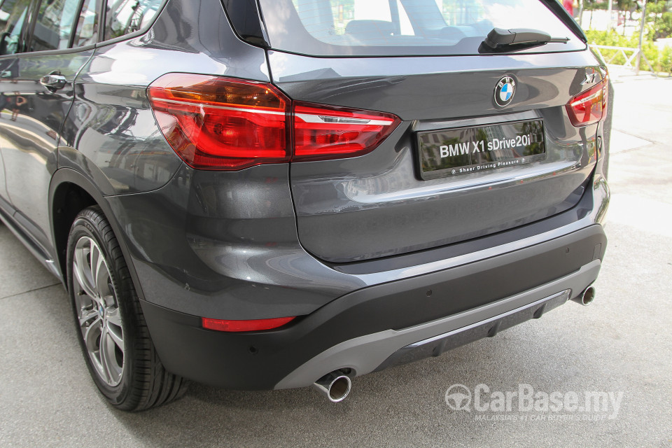 BMW X1 F48 (2015) Exterior