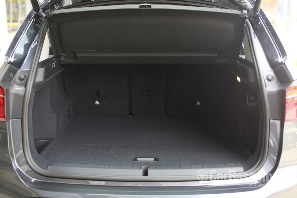 BMW X1 F48 (2015) Interior