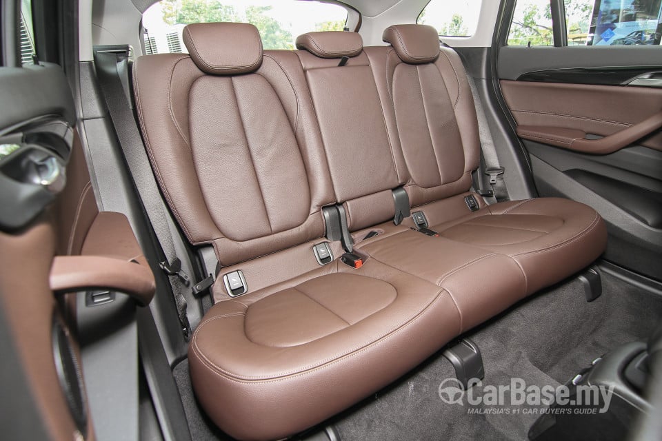 BMW X1 F48 (2015) Interior
