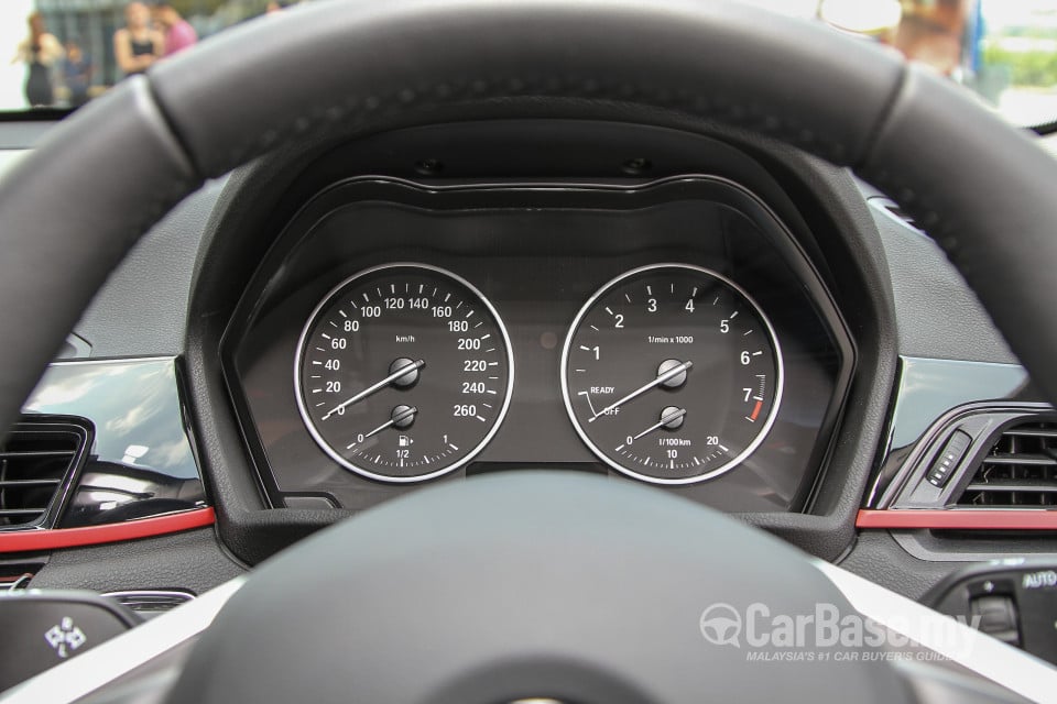 BMW X1 F48 (2015) Interior