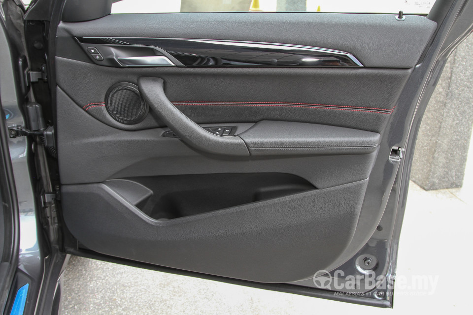 BMW X1 F48 (2015) Interior