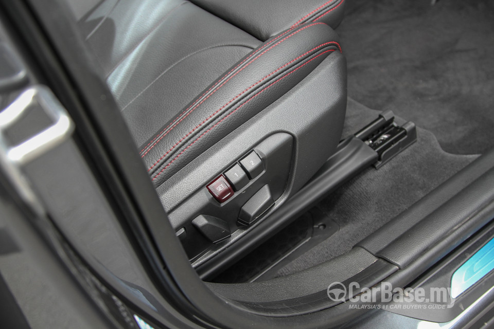 BMW X1 F48 (2015) Interior