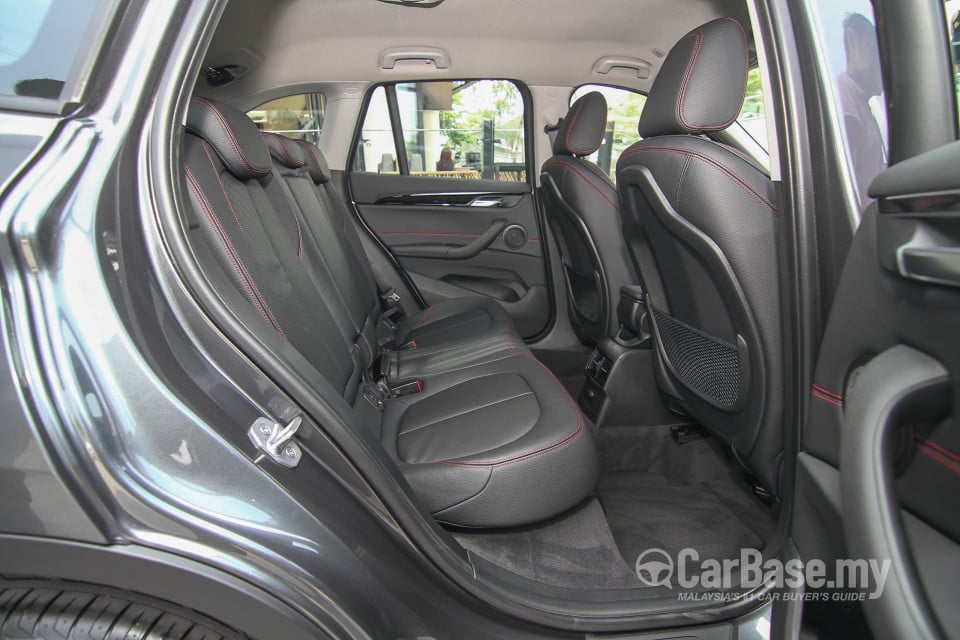 BMW X1 F48 (2015) Interior