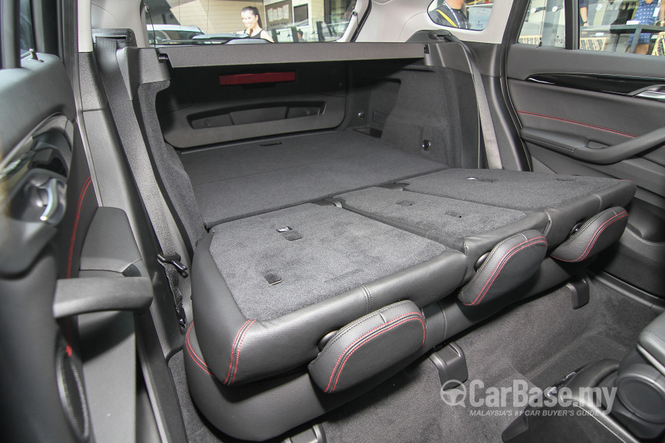 BMW X1 F48 (2015) Interior