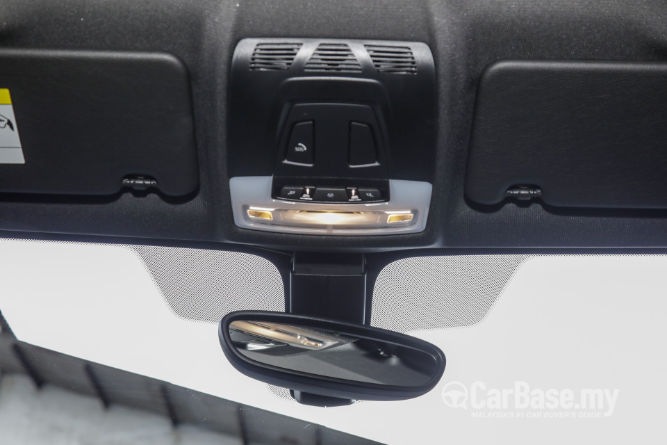 BMW X1 F48 LCI (2020) Interior