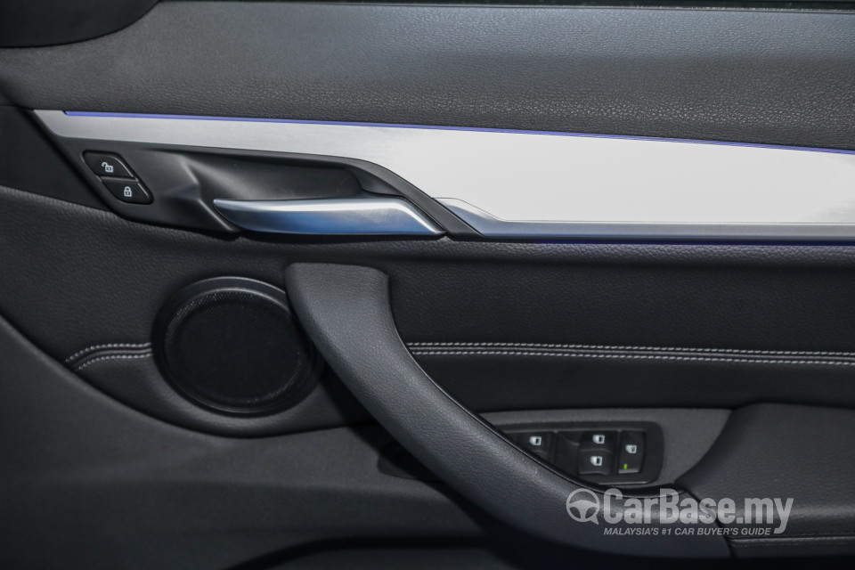 BMW X1 F48 LCI (2020) Interior