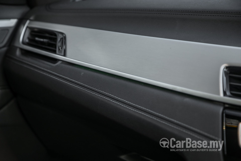 BMW X1 F48 LCI (2020) Interior