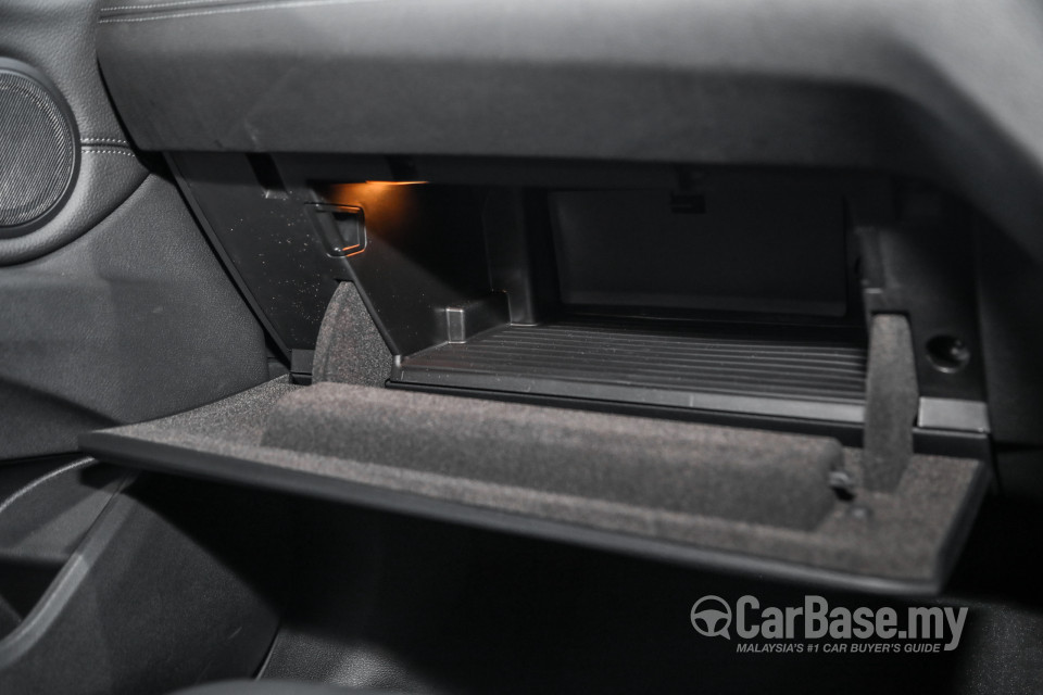 BMW X1 F48 LCI (2020) Interior