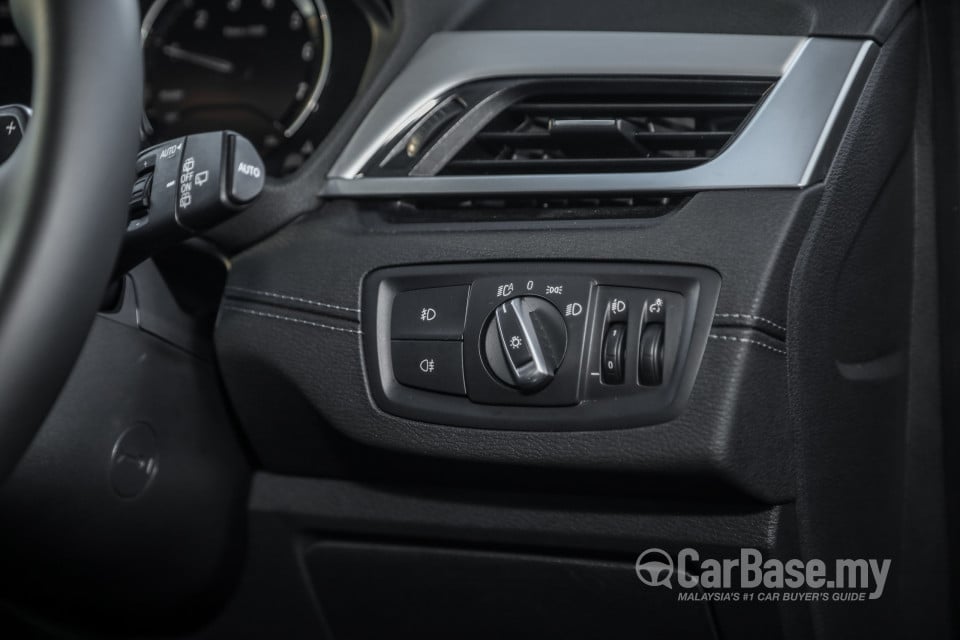 BMW X1 F48 LCI (2020) Interior