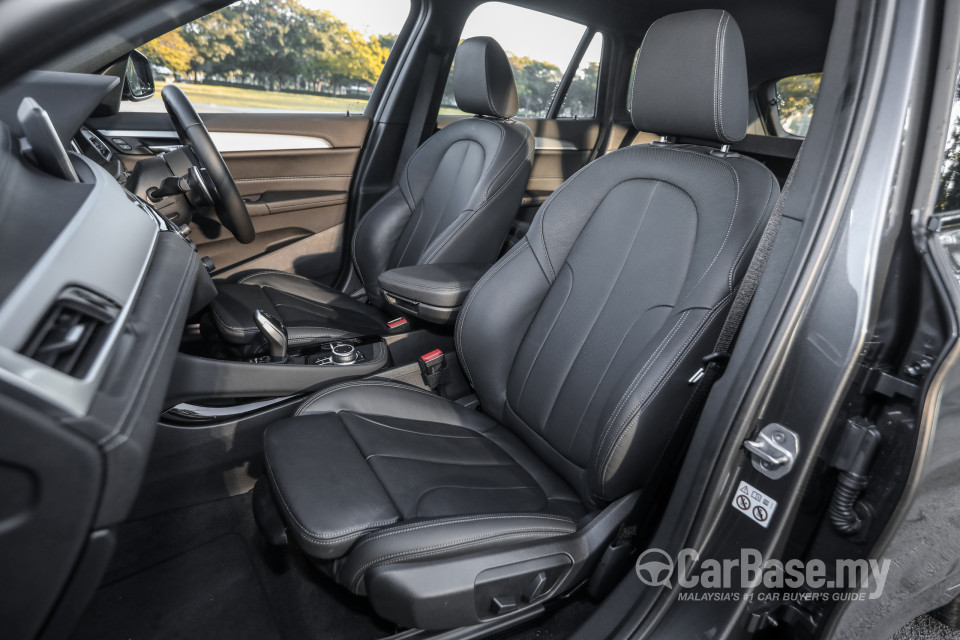 BMW X1 F48 LCI (2020) Interior