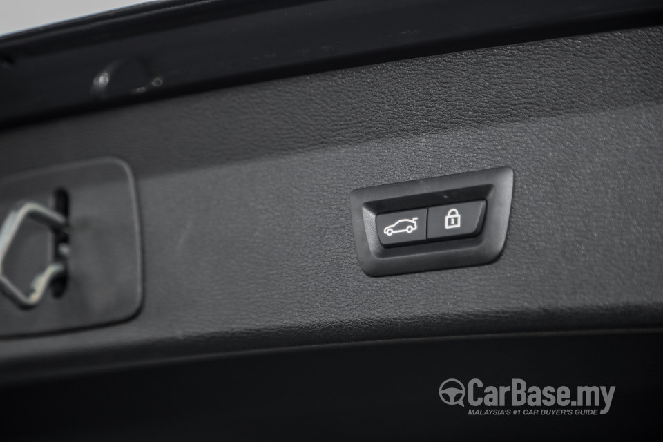 BMW X1 F48 LCI (2020) Interior