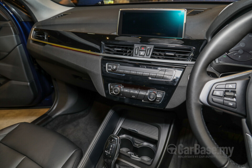 BMW i4 G26 (2022) Interior