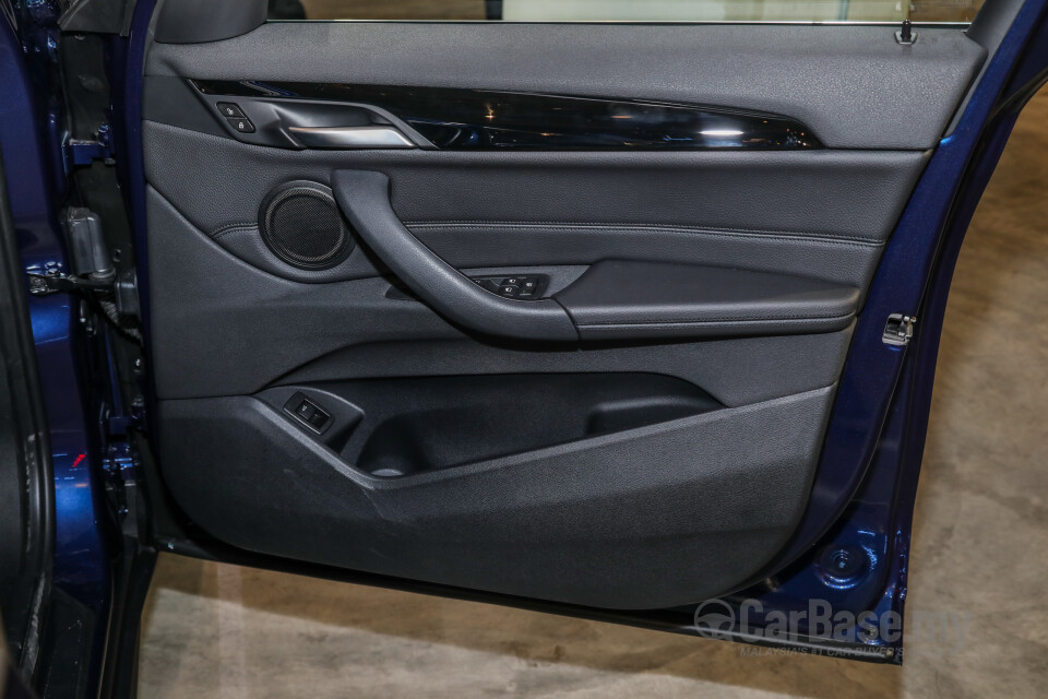 Perodua Aruz D38L (2019) Interior