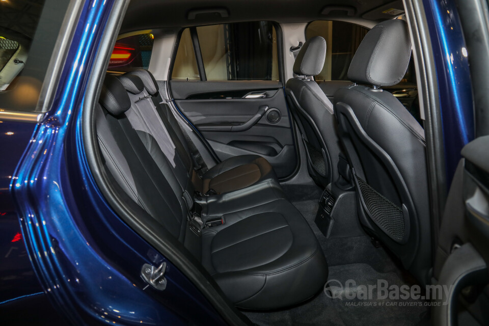 BMW i4 G26 (2022) Interior