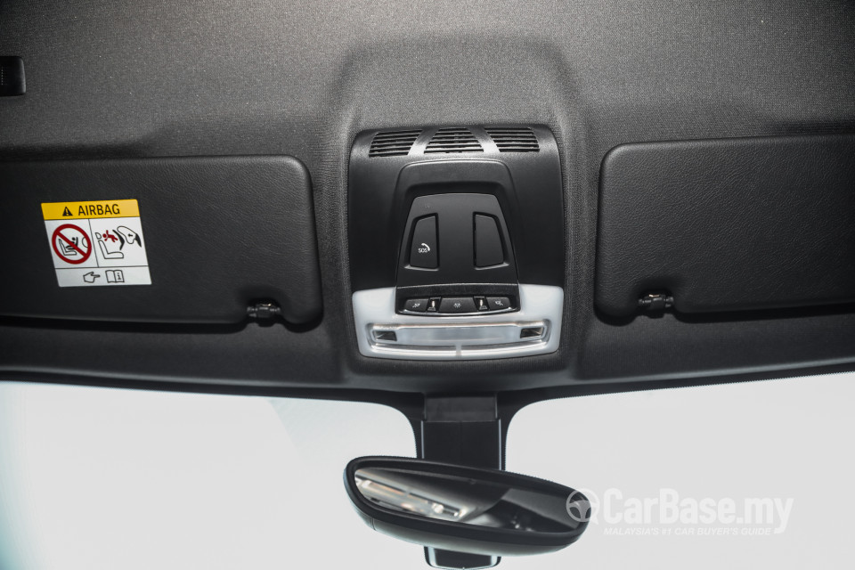 BMW X1 F48 LCI (2020) Interior