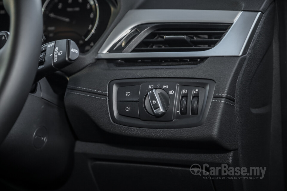 BMW X1 F48 LCI (2020) Interior