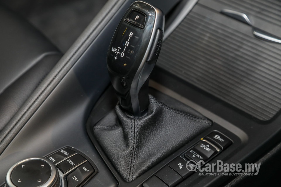 BMW X1 F48 LCI (2020) Interior