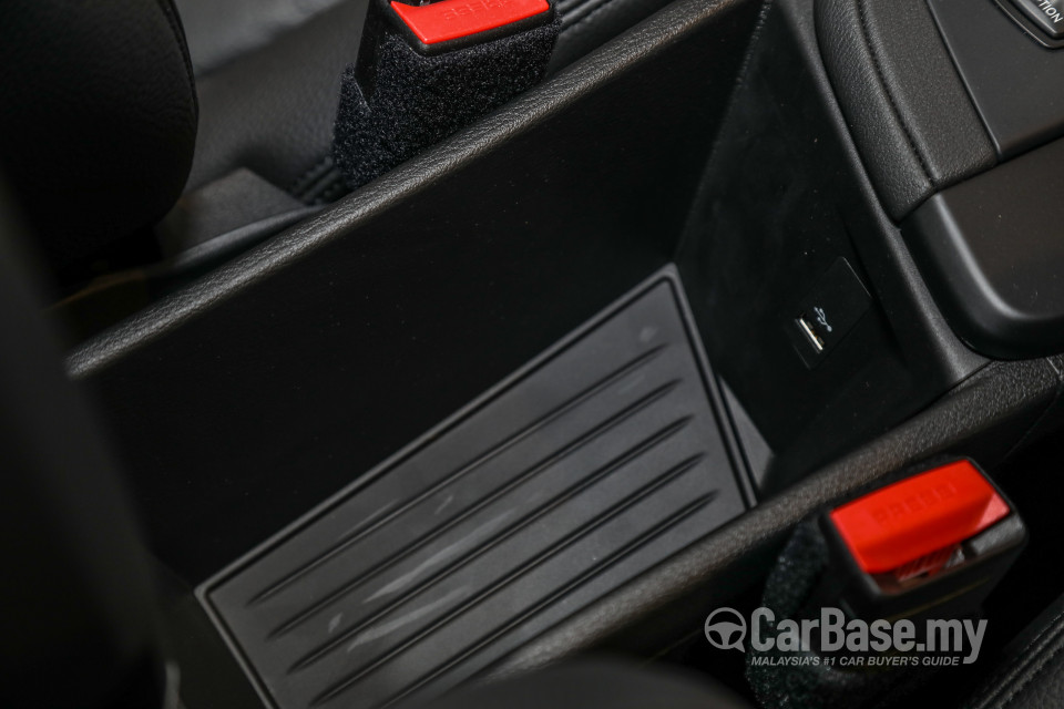 BMW X1 F48 LCI (2020) Interior