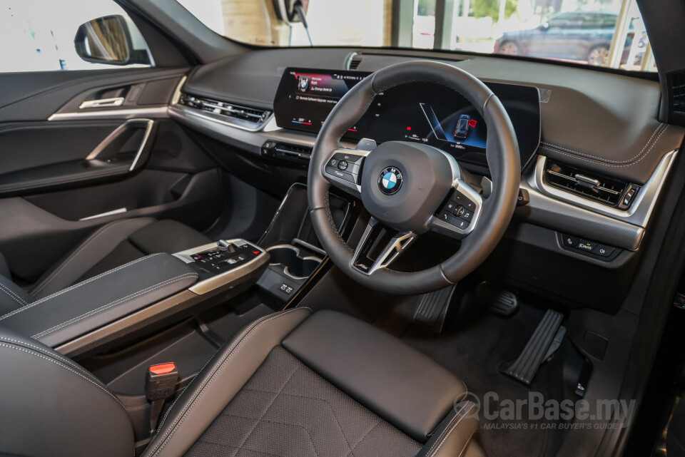 BMW X1 U11 (2023) Interior