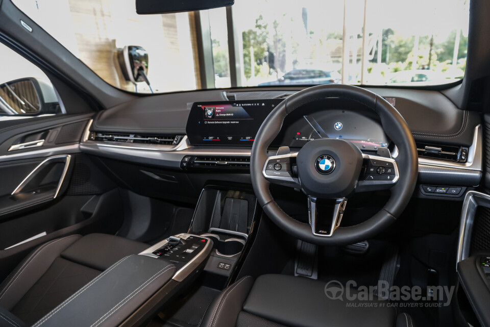 BMW X1 U11 (2023) Interior