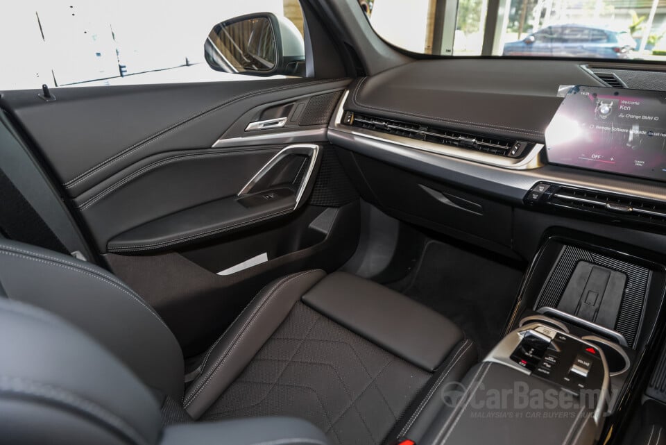 BMW X1 U11 (2023) Interior