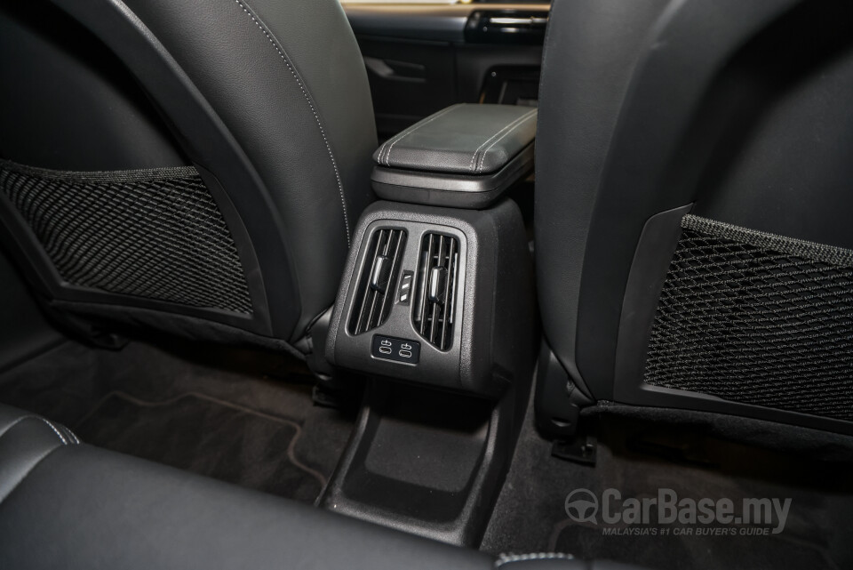 BMW X1 U11 (2023) Interior