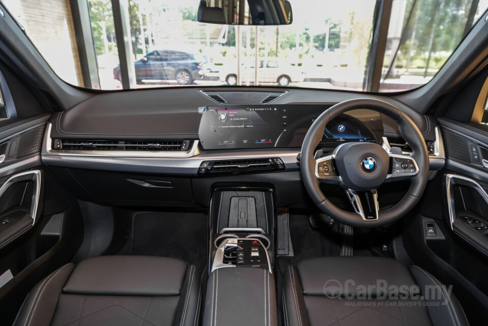 BMW X1 U11 (2023) Interior