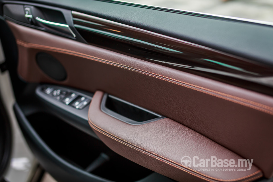 BMW X3 F25 LCI (2014) Interior