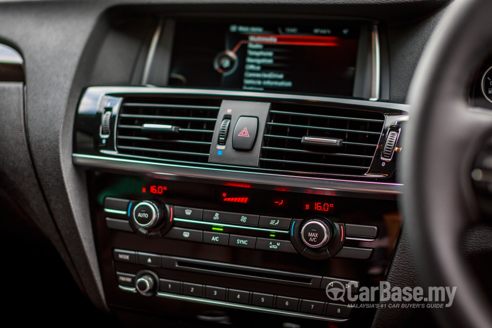 BMW X3 F25 LCI (2014) Interior