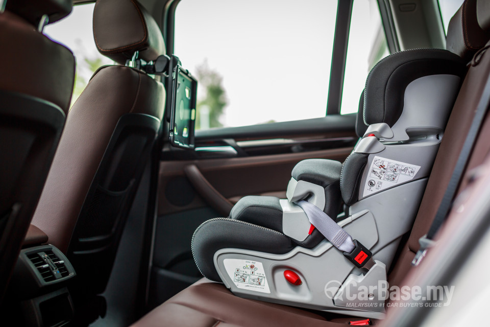 BMW X3 F25 LCI (2014) Interior