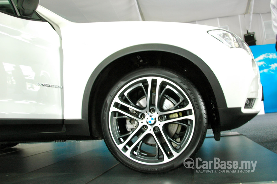 BMW X3 F25 (2011) Exterior