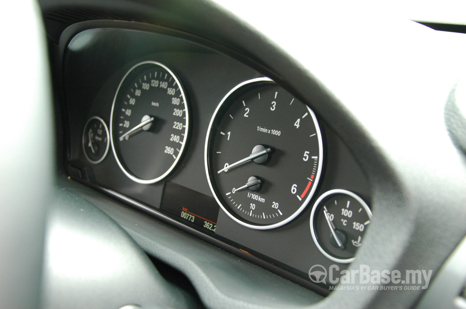 BMW X3 F25 (2011) Interior