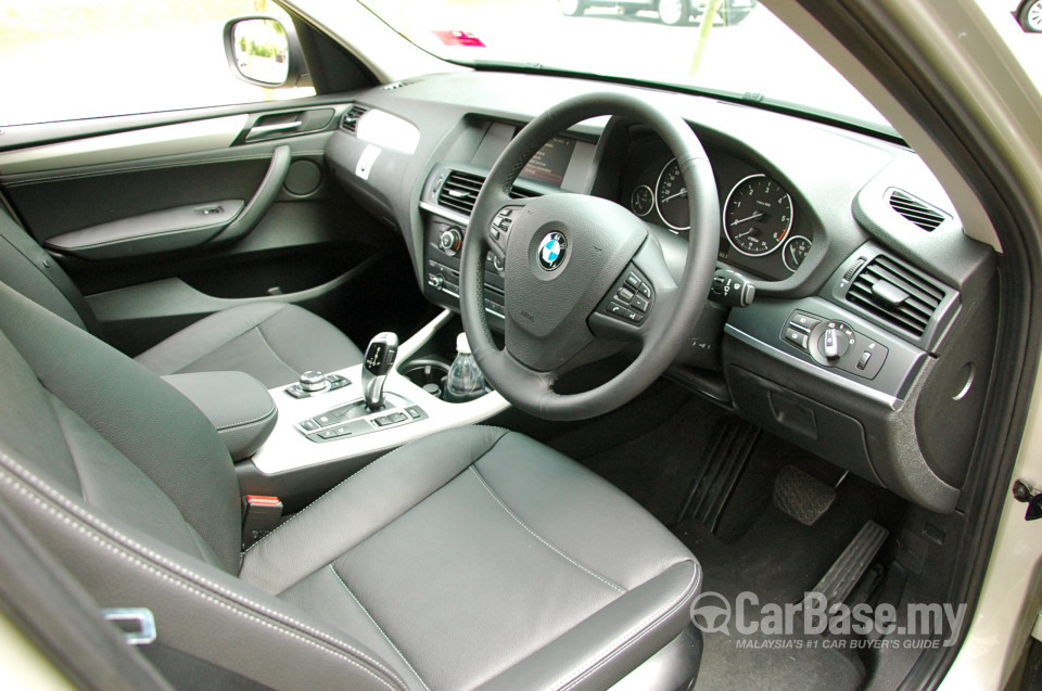 BMW X3 F25 (2011) Interior