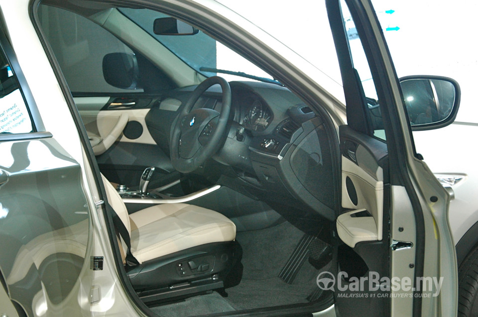 BMW X3 F25 (2011) Interior