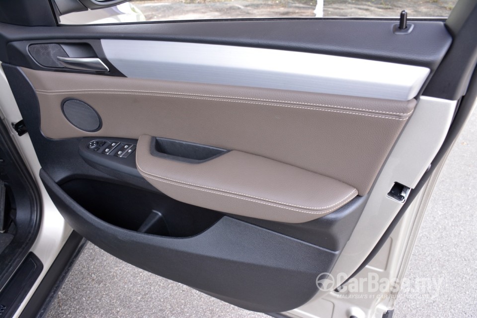 BMW X3 F25 (2011) Interior