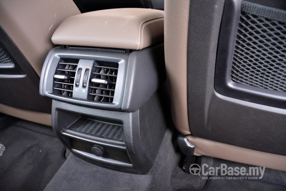 BMW X3 F25 (2011) Interior