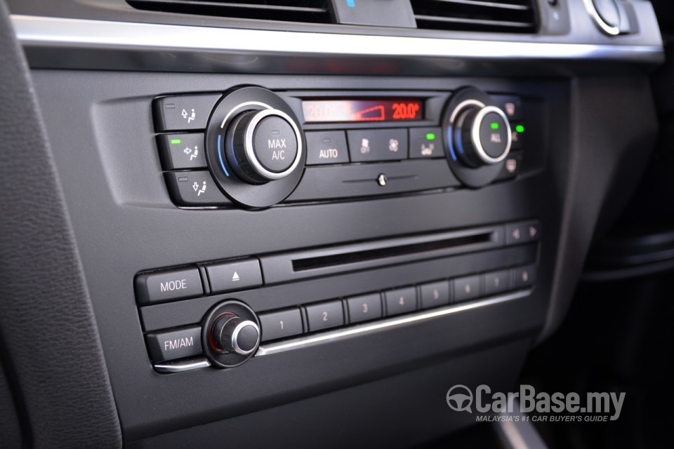BMW X3 F25 (2011) Interior
