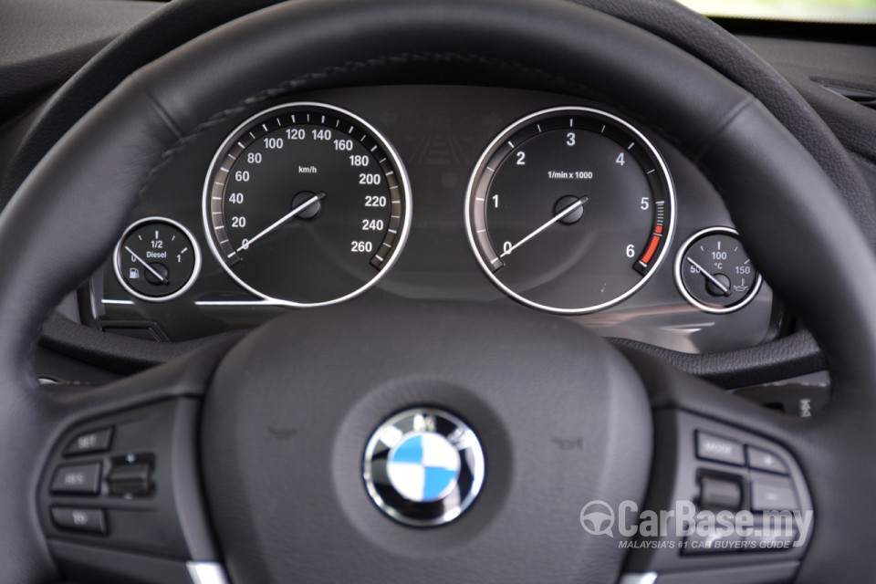BMW X3 F25 (2011) Interior