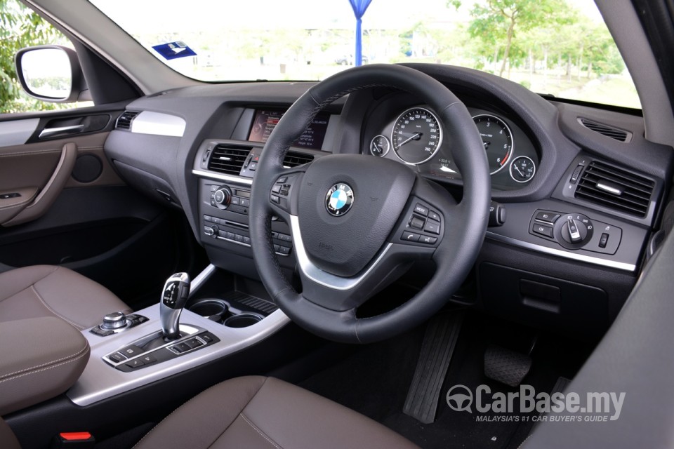BMW X3 F25 (2011) Interior