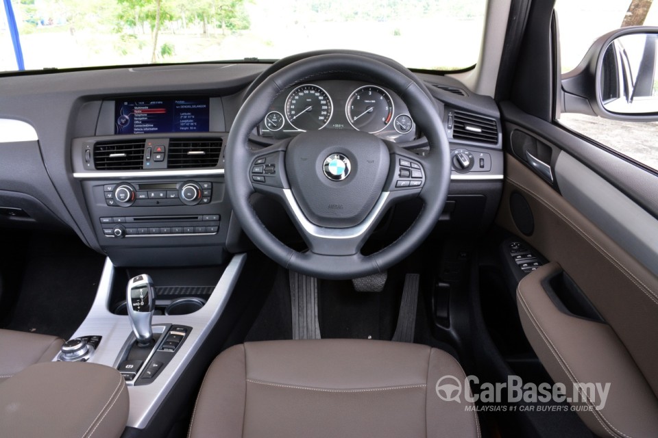 BMW X3 F25 (2011) Interior