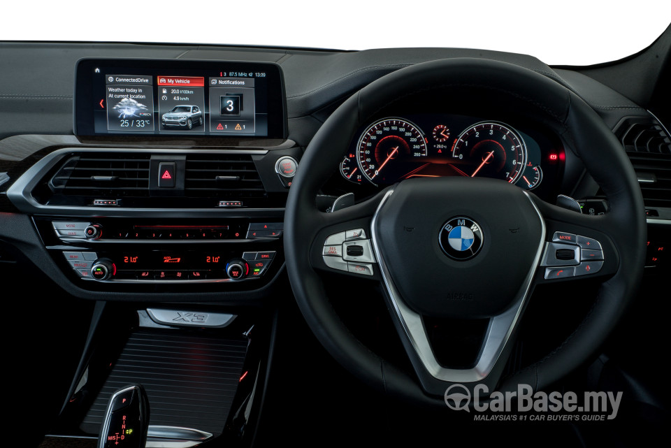 BMW X3 G01 (2018) Interior